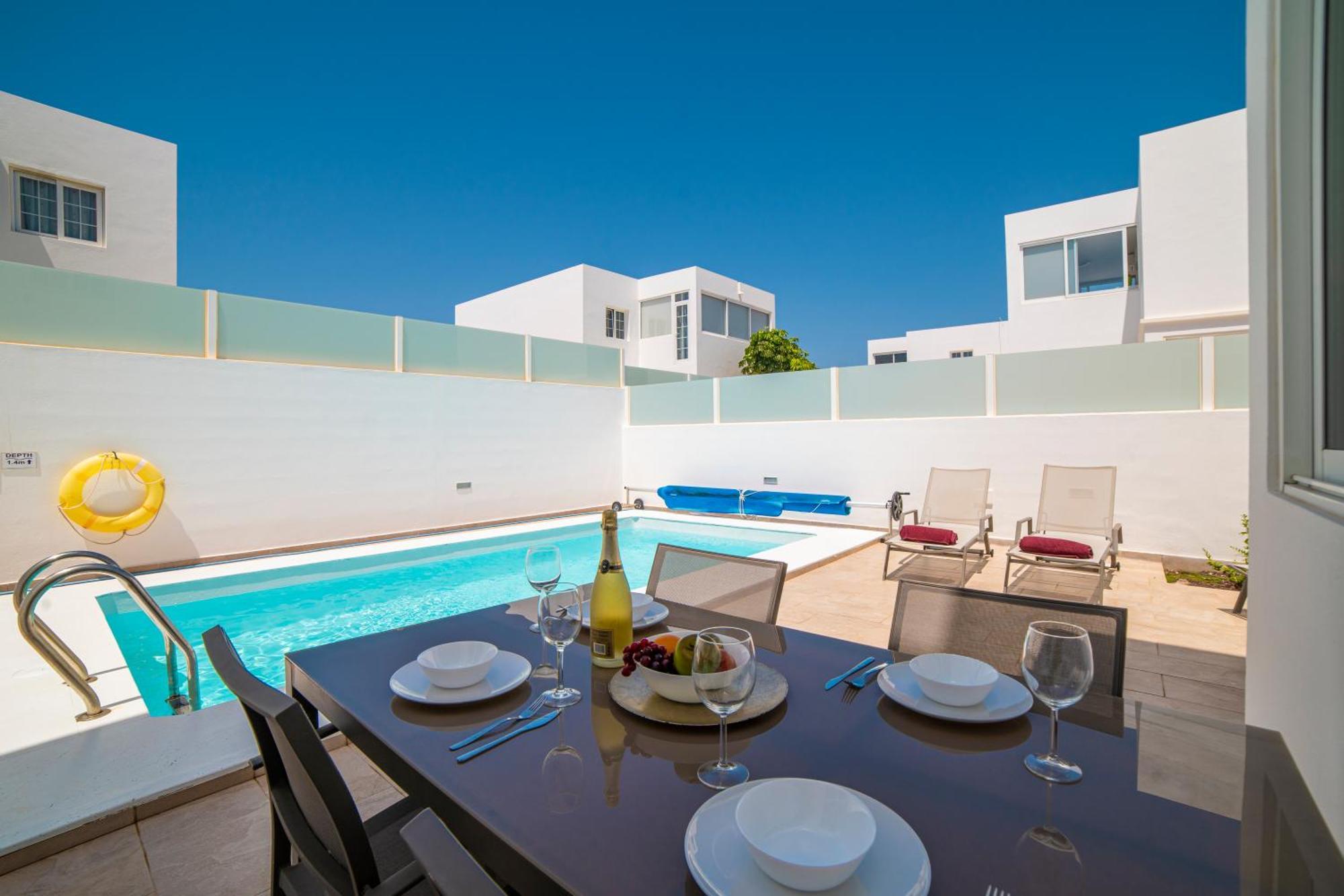 Villa Ocean Wave - Sea Views - Private Pool Playa Blanca  Eksteriør billede